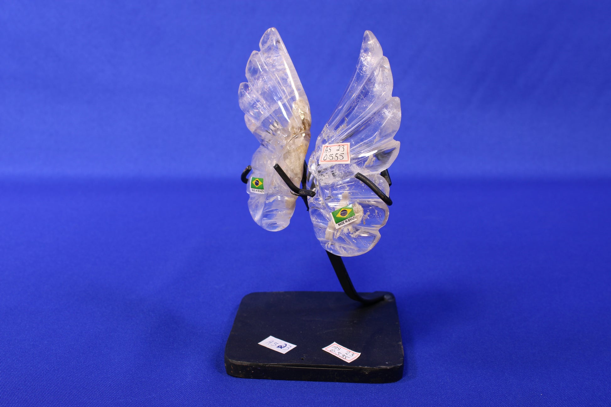 AS23 | White Quartz Wings